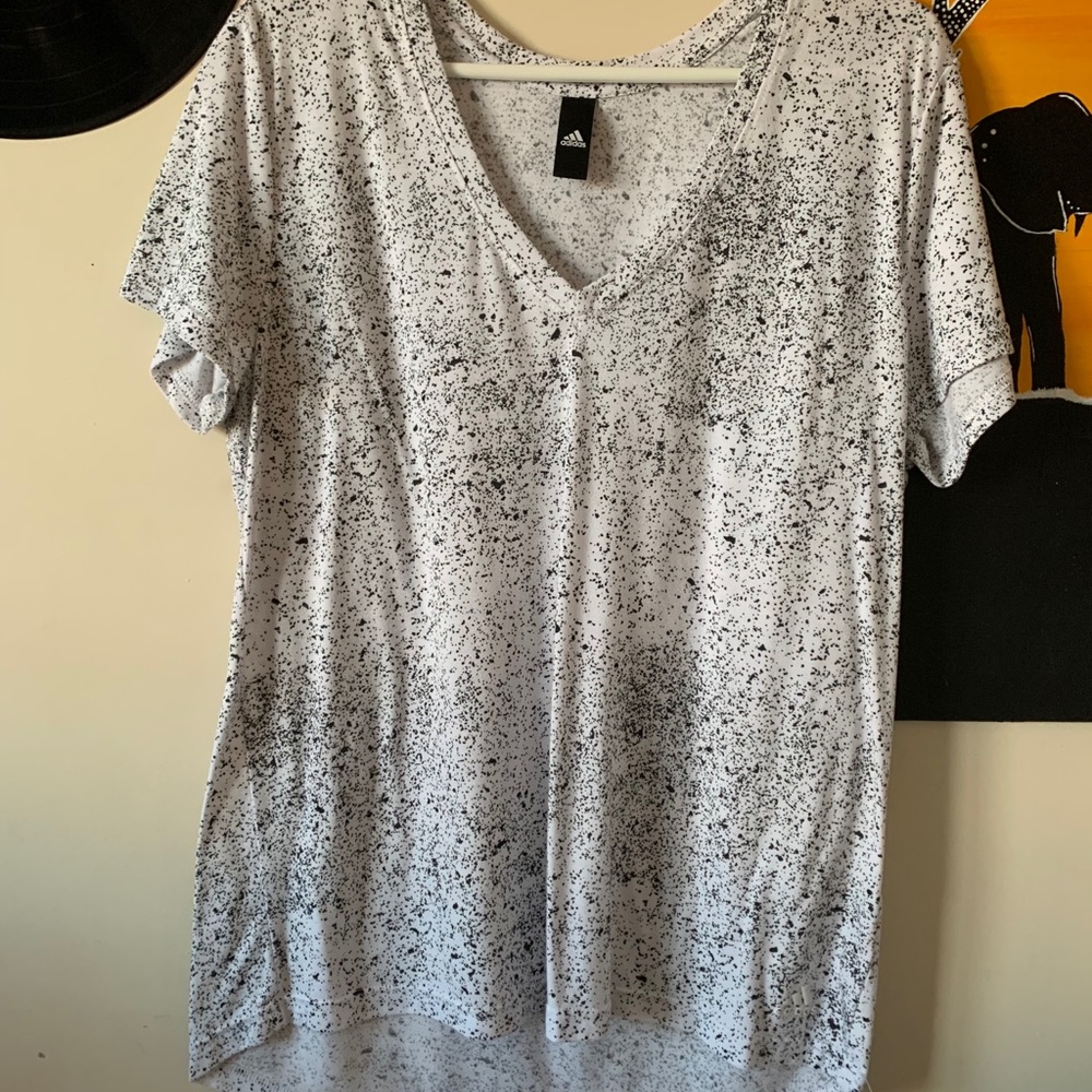 Adidas tee | size XL